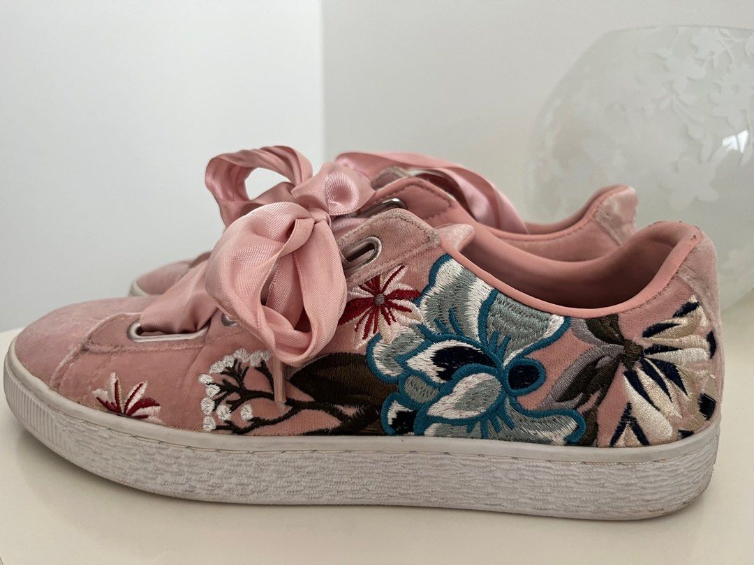 Puma flower hotsell