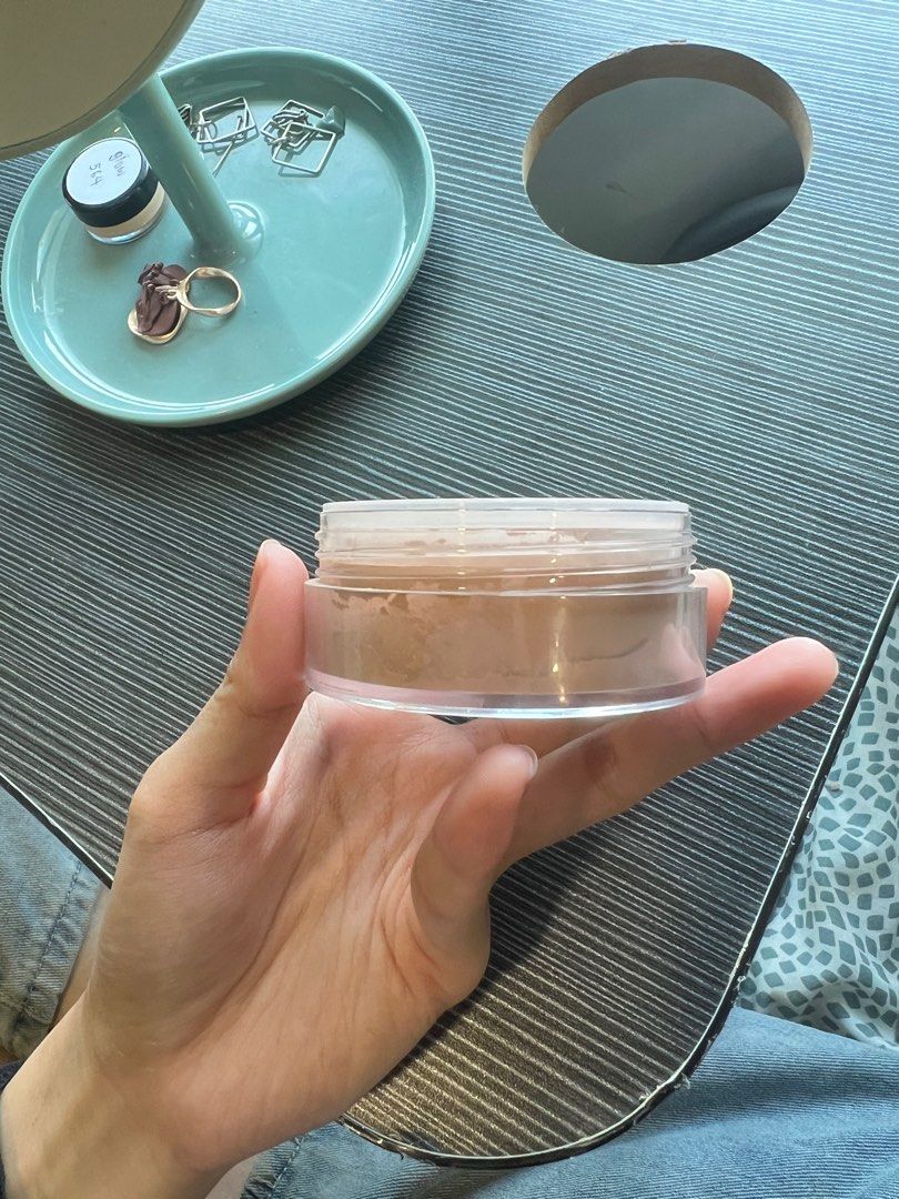 Rare Beauty Setting Powder Light Medium (Unused), Beauty & Personal Care, Face, Makeup on Carousell