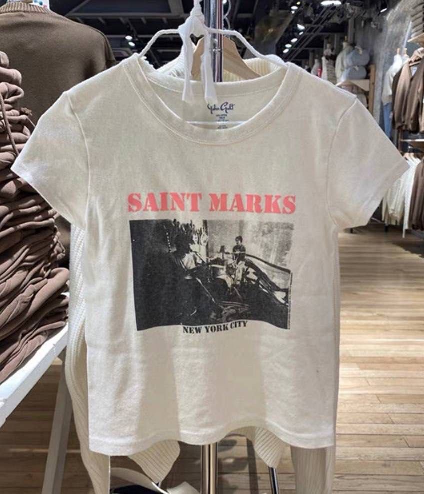 rare brandy melville saint marks hailie top authentic, Women's Fashion