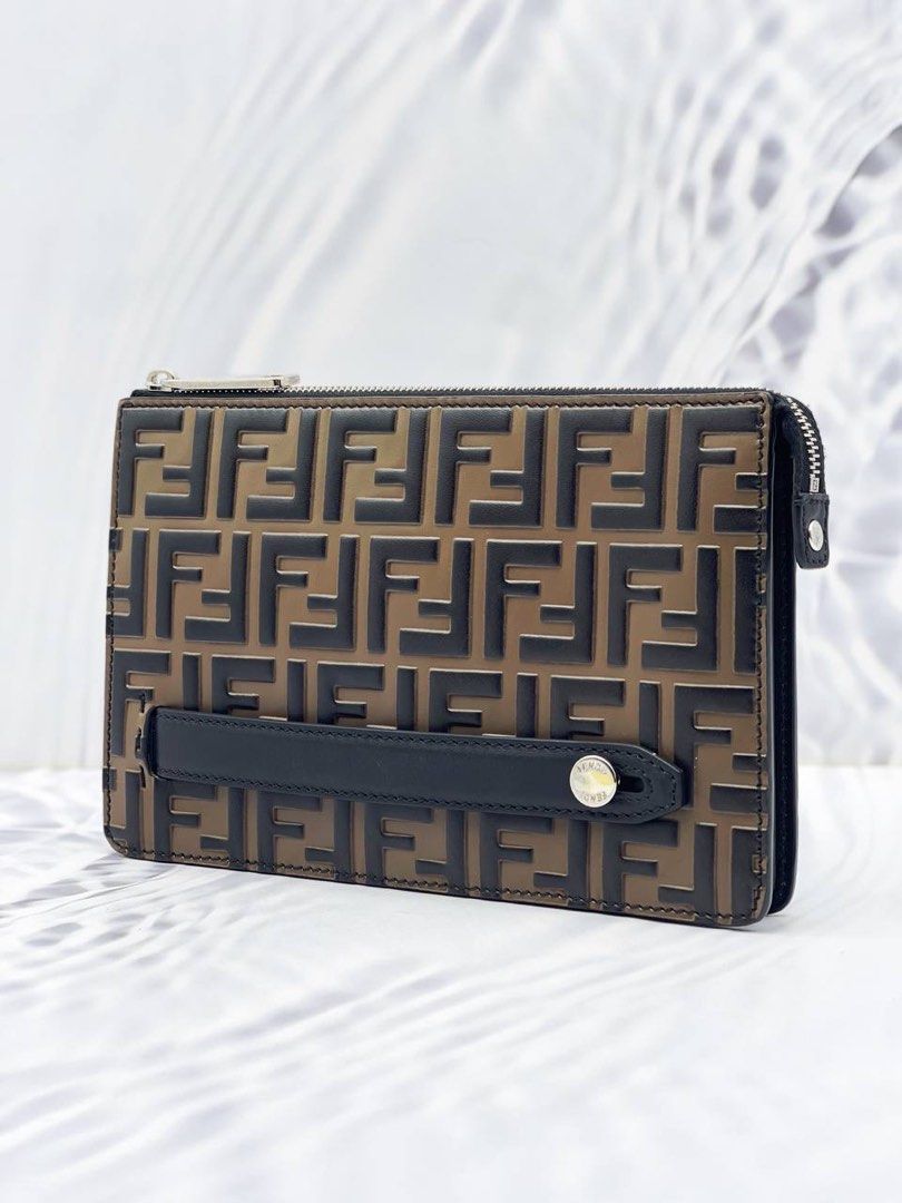 Fendi clutch sale sale