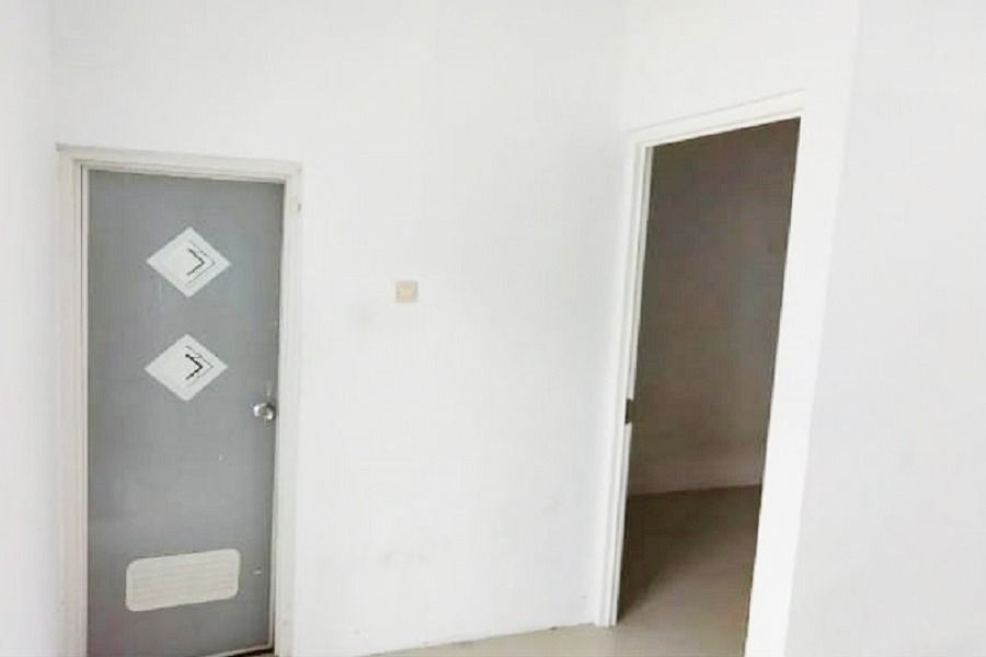 rumah_dijual_di_perumahan_sido_1682997192_2d7f214d_progressive