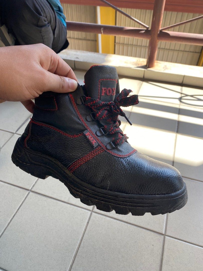 Safety boot, Men's Fashion, Footwear, Boots on Carousell