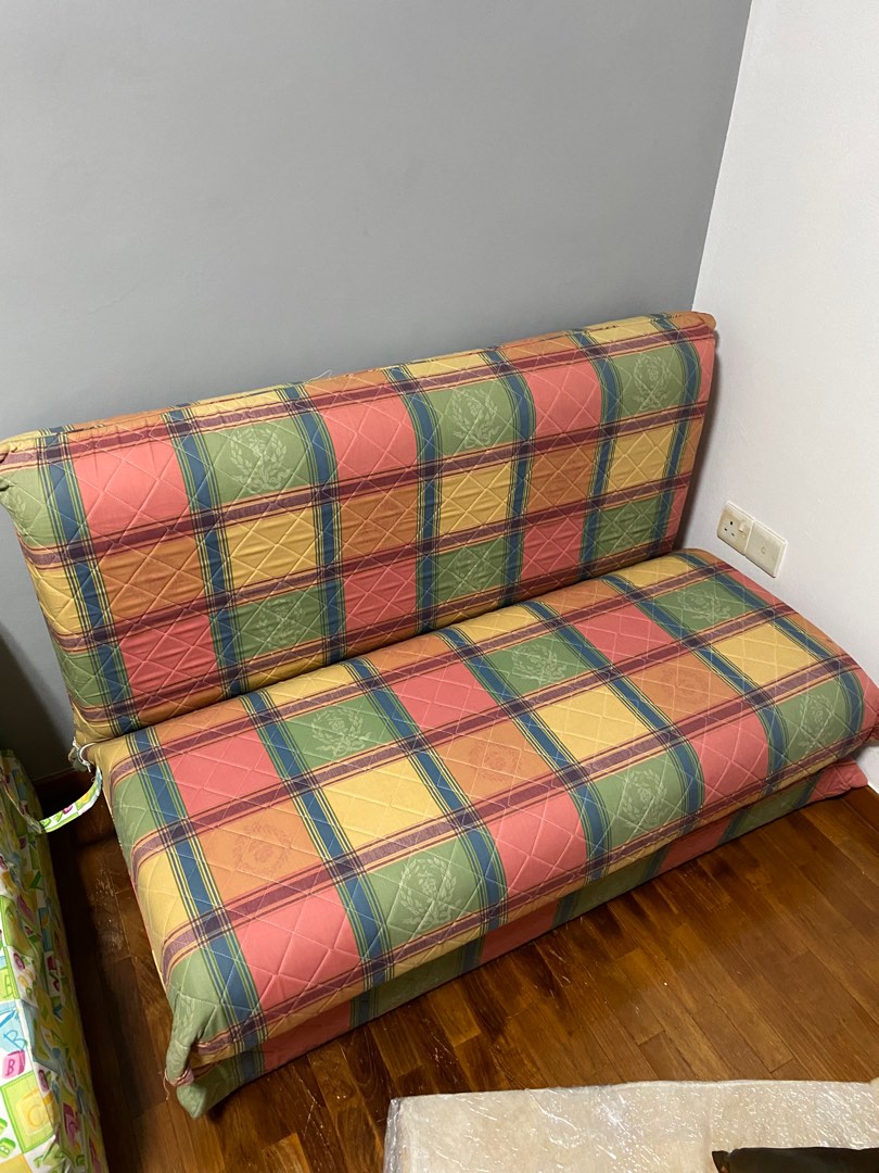 Seahorse sofa bed, Furniture & Home Living, Furniture, Sofas on Carousell