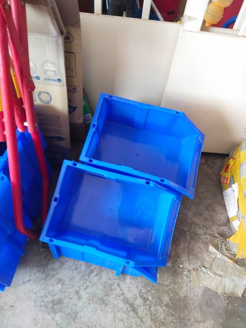 Second hand store tote boxes