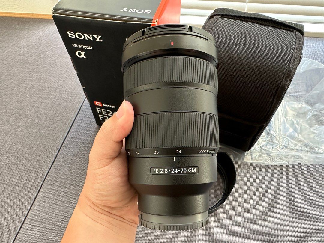 Gmaster Sony GMaster 24-70 F2.8. 4 Days old. Almost Brand NEW., Photography ...