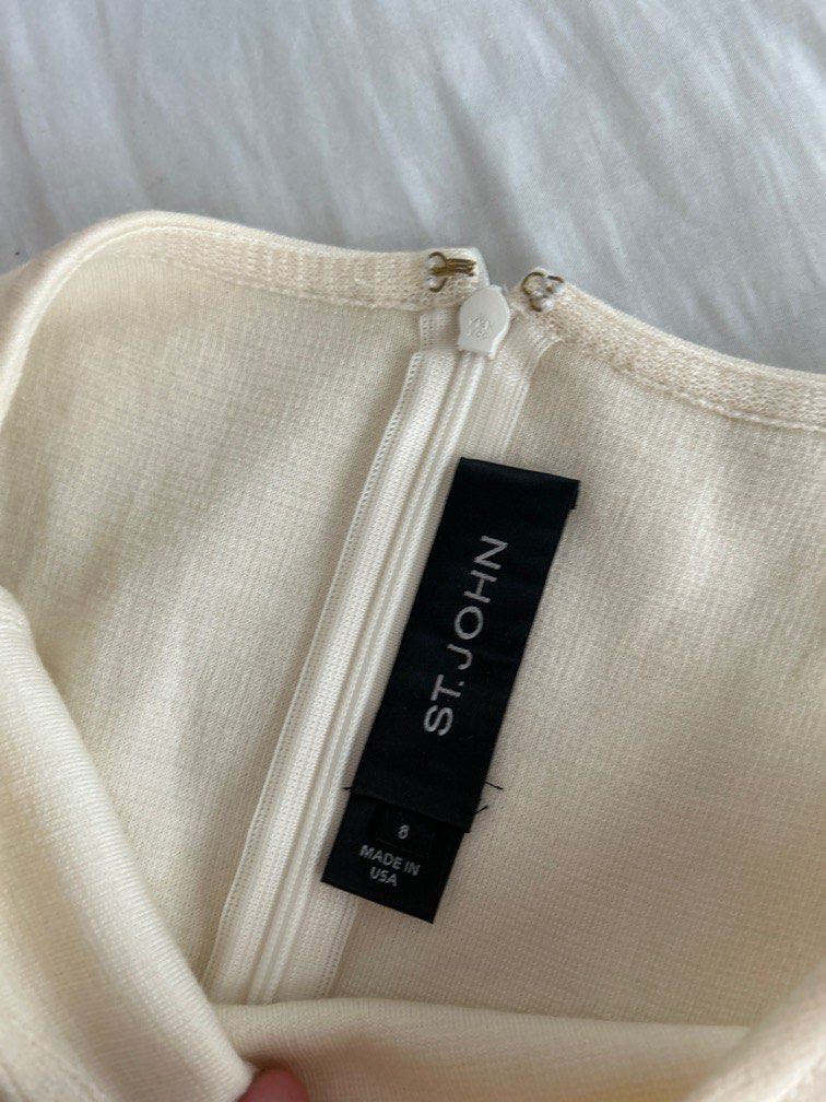 St John Corporate Dress (Category: Dresses) located in Paranaque City. Submitted by Re_Up (Listing ID 1229687762, Image 2). Description: Authentic St John Corporate/Office Dress Fits M - L.