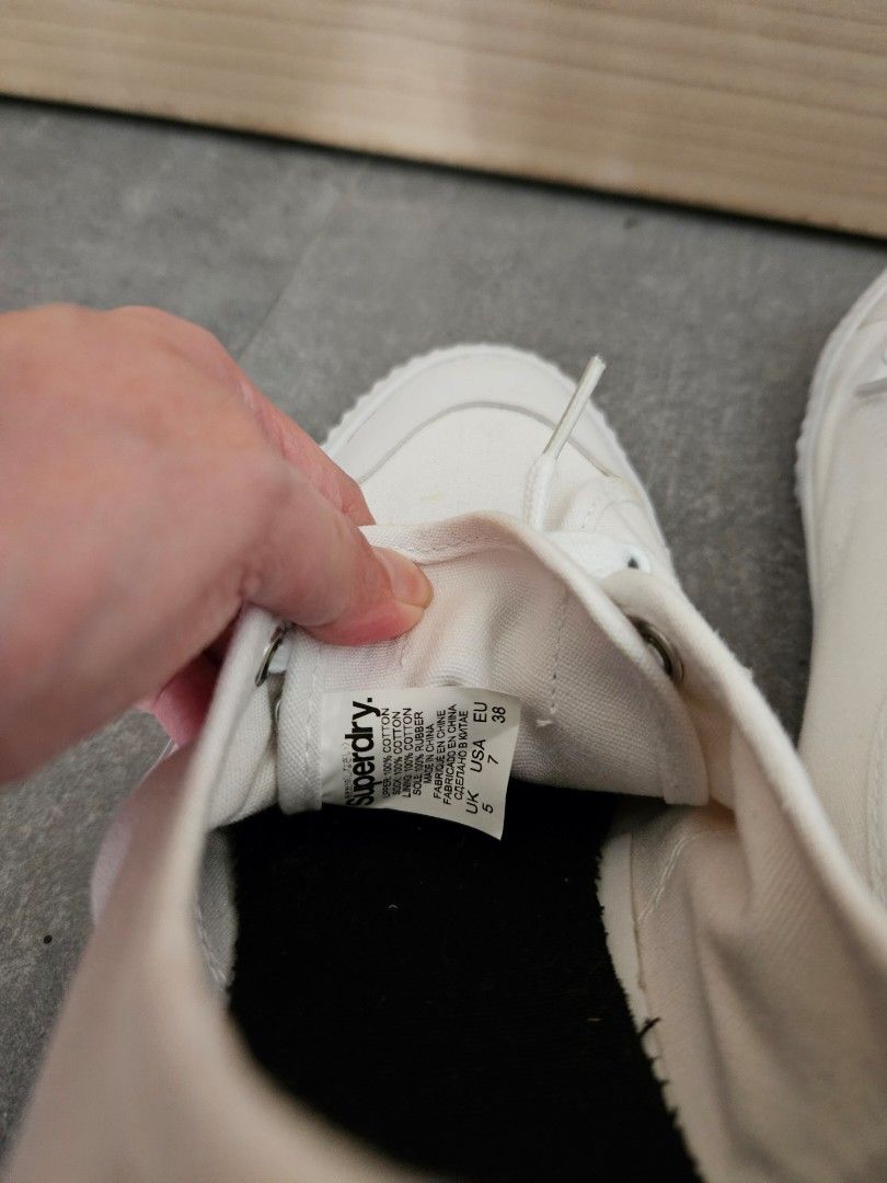 superdry low pro 2.0 sneakers
