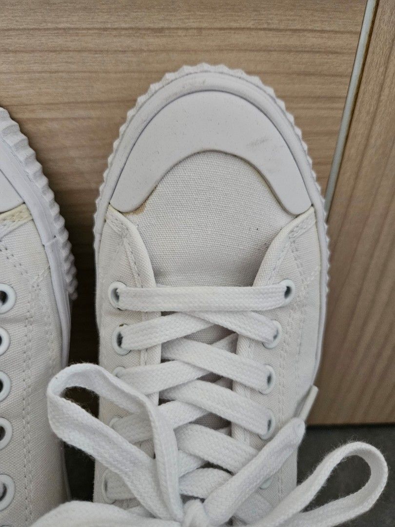 superdry low pro 2.0 sneakers