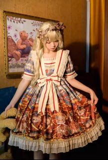(Category: ) located in . Submitted by sellingcosplays (Listing ID 1229777984, Image 1). Description: .