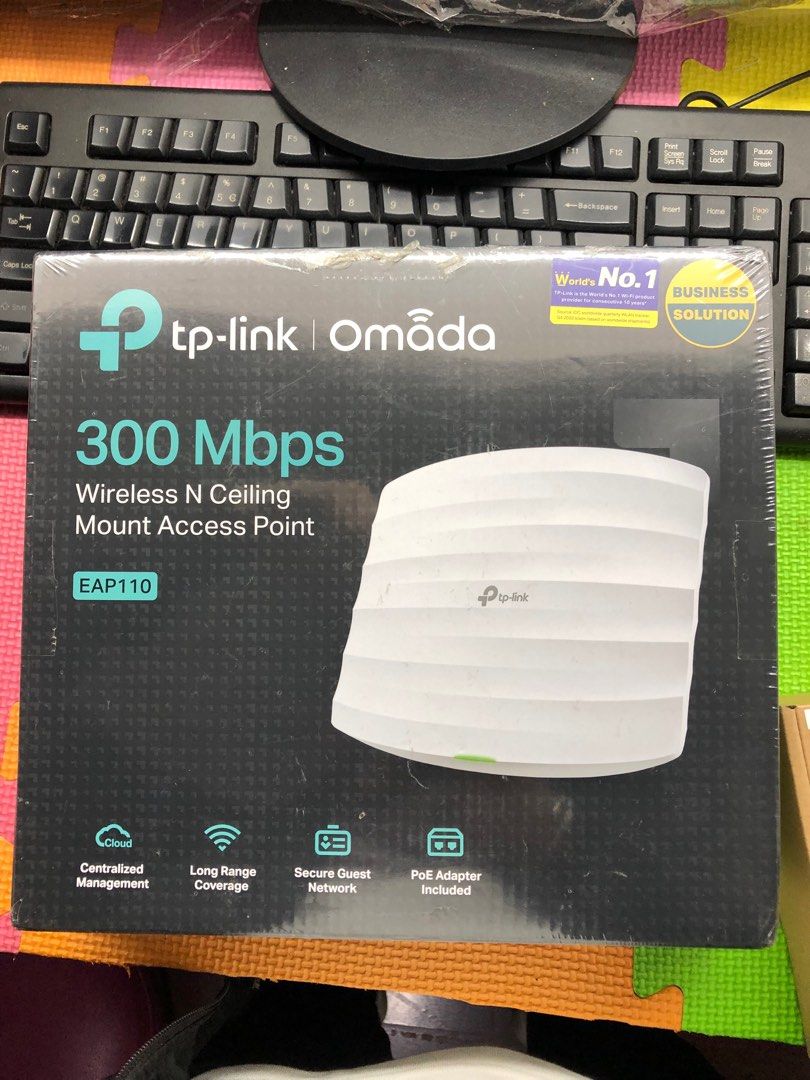 TP-Link WiFI (Category: Networking) located in Mandaluyong City. Submitted by radius002 (Listing ID 1229754228, Image 1). Description: TP-Link EAP110 Ceiling mounted WiFi access point.