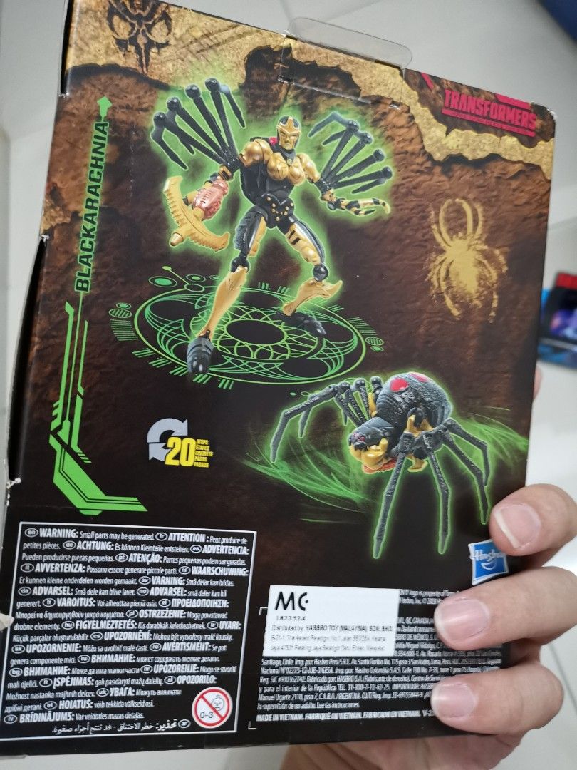 Transformers kingdom blackarachnia, Hobbies & Toys, Toys & Games on