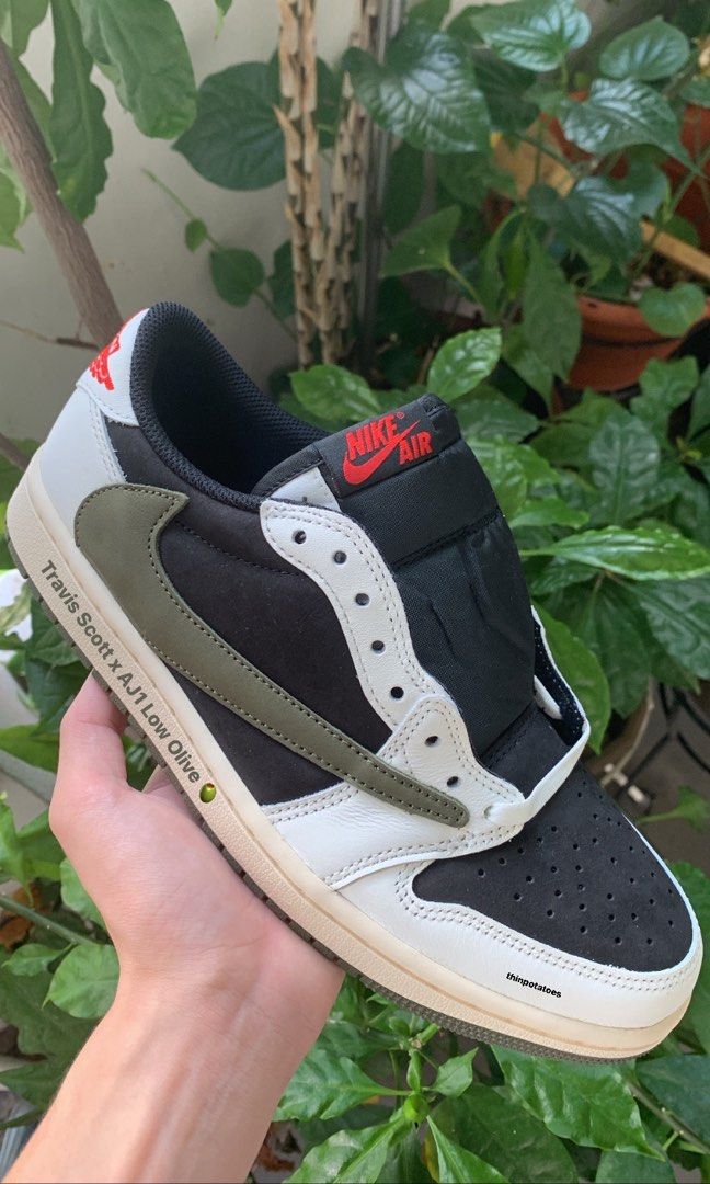 Nike air jordan sales low travis scott