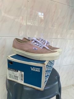 (Category: ) located in . Submitted by nikechaps (Listing ID 1229686481, Image 1). Description: .