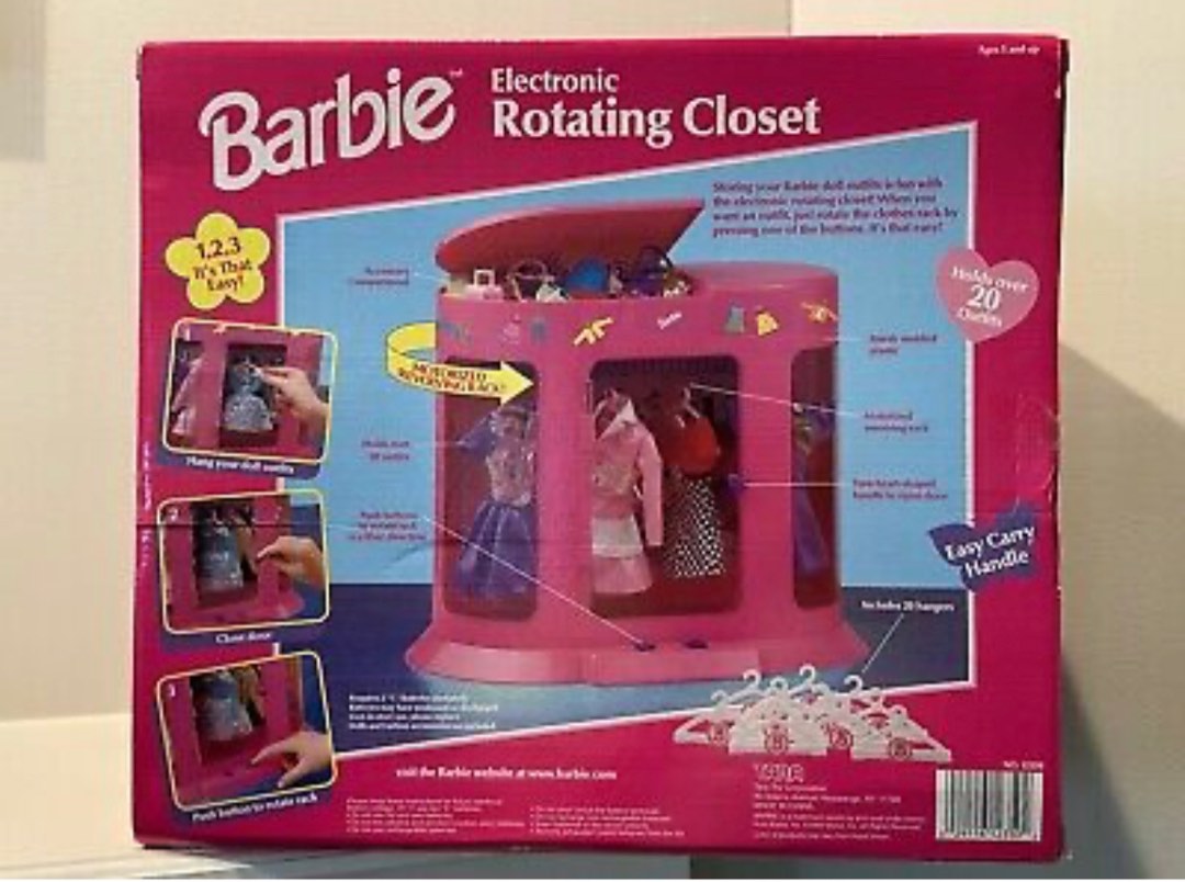 Vintage Boneka Barbie Fashion Closet Rotating Wardrobe Baju , Bayi