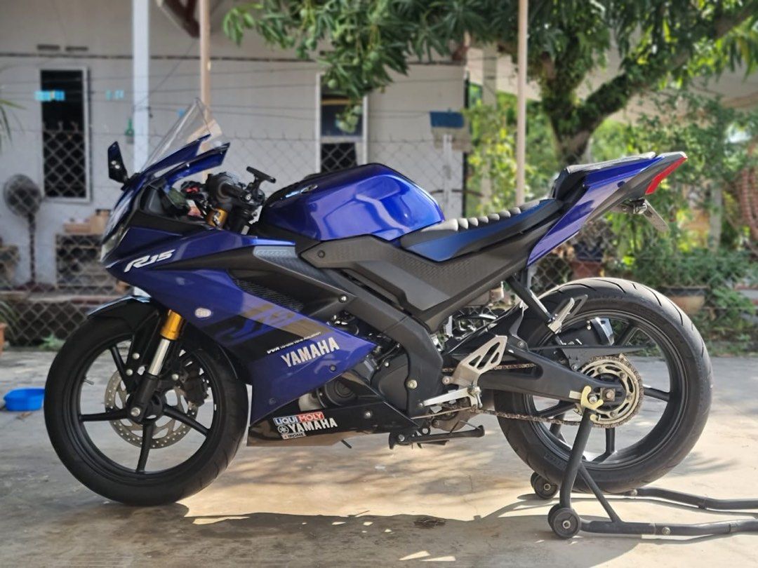 Yamaha YZF-R15 V1 1st batch, Motorbikes on Carousell