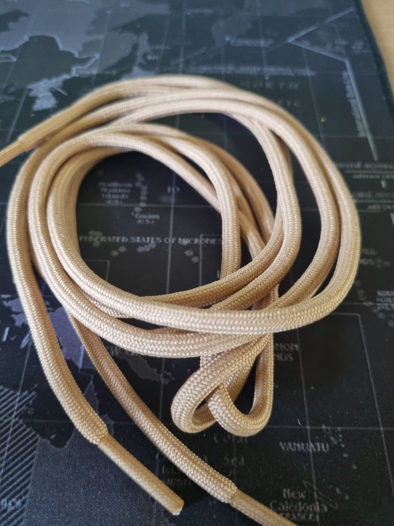 Yeezy Coral Orange Shoe Laces (buy 1 take 1), Men's Fashion, Footwear