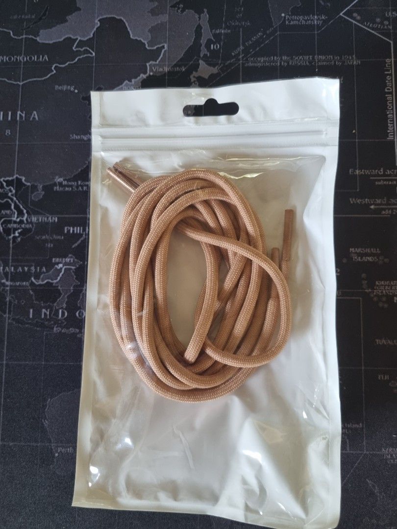 Yeezy Coral Orange Shoe Laces (buy 1 take 1), Men's Fashion, Footwear