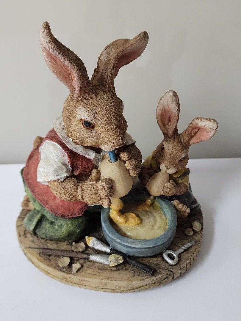 00096 Peter Rabbit Figurine, Hobbies & Toys, Memorabilia & Collectibles ...