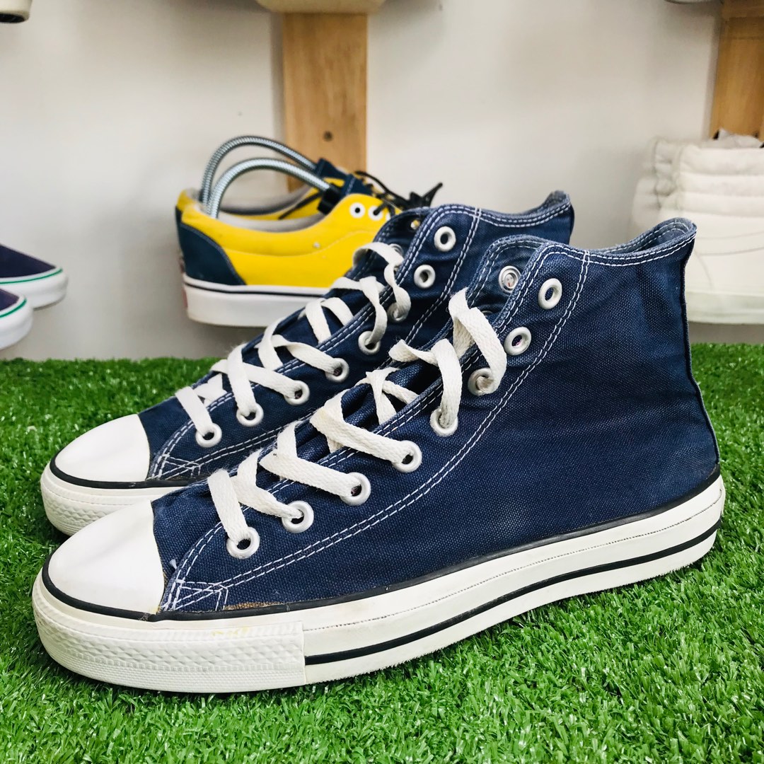 CONVERSE HIGHCUT DARK BLUE USED ITEM BUNDLE SNEAKER JOGGING RUNNING SHOES Men s Fashion Footwear Sneakers on Carousell