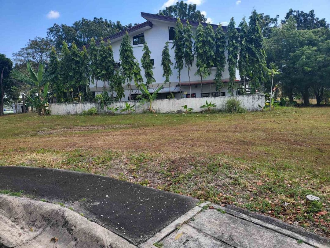 Prime Lot For Sale in Manila Southwoods Residential Estates near The