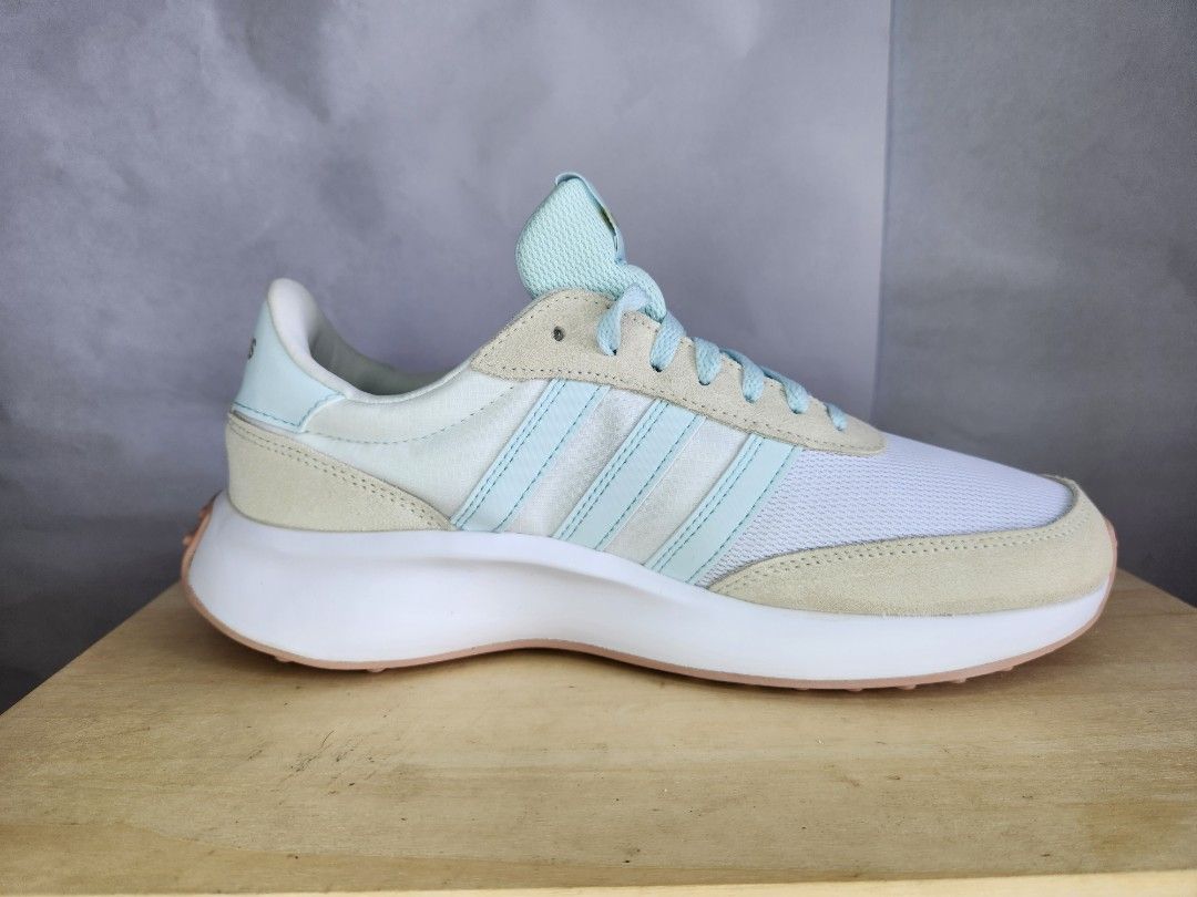 Adidas Run 70s Shoes New In Box NIB Women s Fashion Footwear