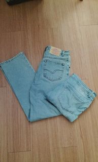 (Category: ) located in . Submitted by thrift_mania (Listing ID 1232869354, Image 1). Description: .