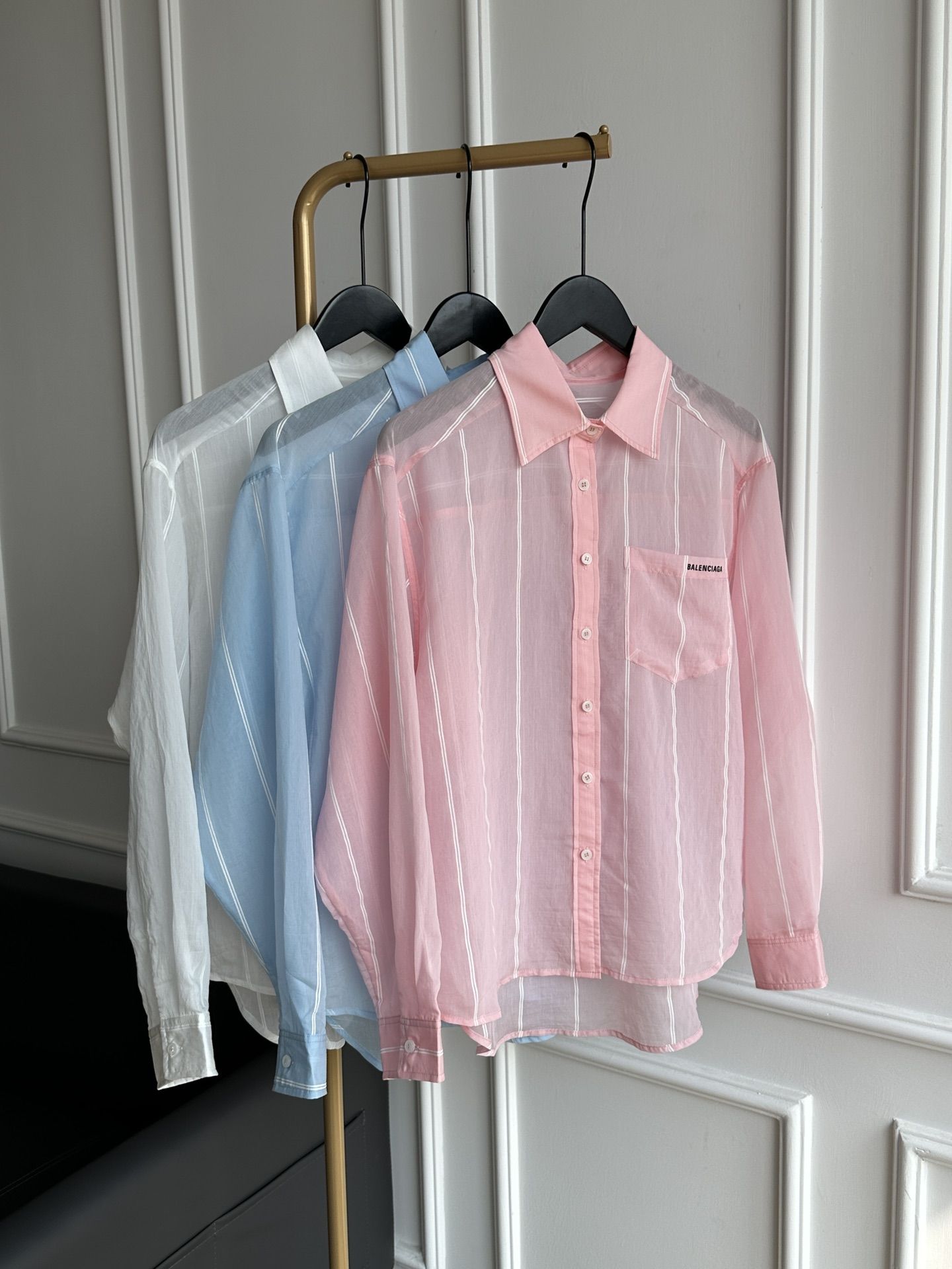 Authentic balenciaga 23 New Contrast Color Striped Ladies Shirt