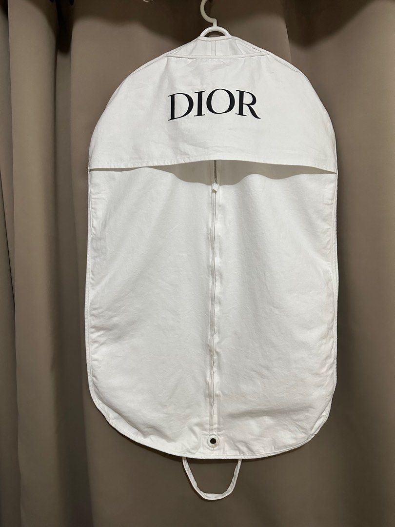 Dior garment bag store