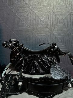 (Kategori: ) berada di . Dikirim oleh bellatra (ID iklan 1232960454, Gambar 1). Deskripsi: .