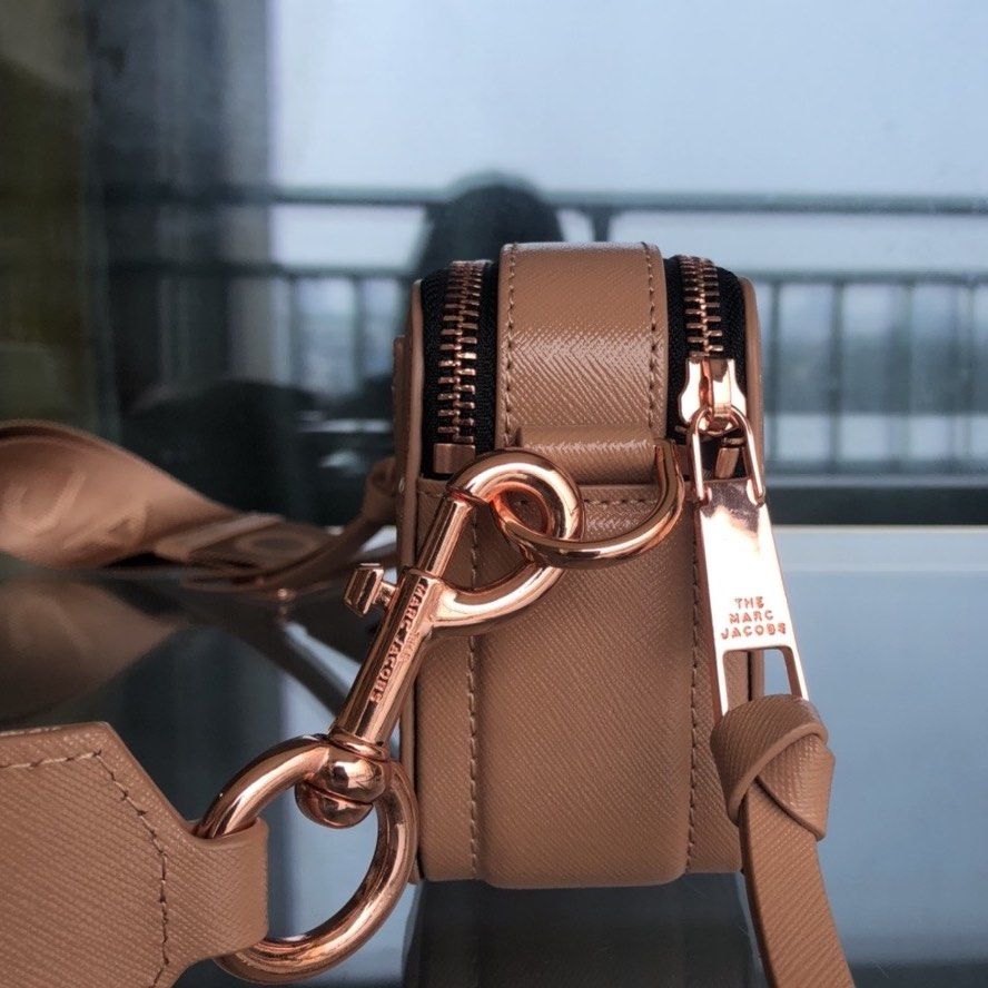 Marc jacobs best sale snapshot bag sunkissed