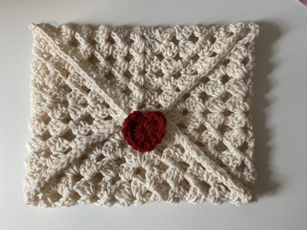 how to crochet a love letter book sleeve/wallet