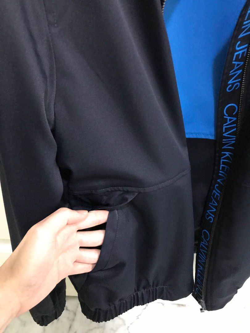 Mens calvin klein discount windbreaker