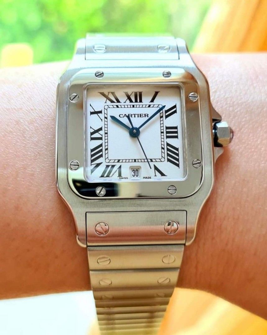 Cartier Santos Galbee Midsize Ladies 30mm x 41mm Condition 9 10 Comes with Cartier Pouch Luxury Watches on Carousell