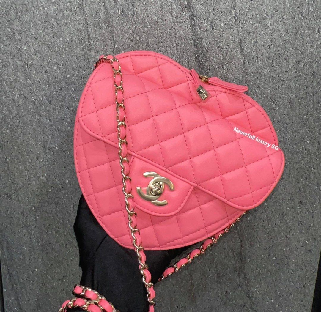 22S Large Heart Bag in Pink Lambskin