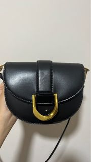 （分類：）位於 。 由 mavischan025402 提交（商品編號 1232904905，圖片 1）。簡介： 。