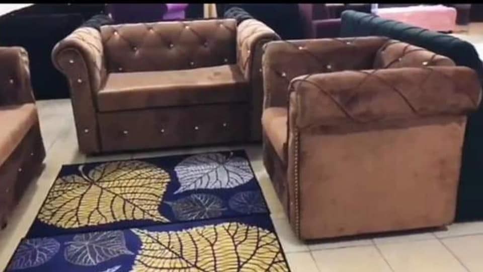 Chesterfield Sofa 3+2+1 Harga Dari Kilang, Furniture & Home Living