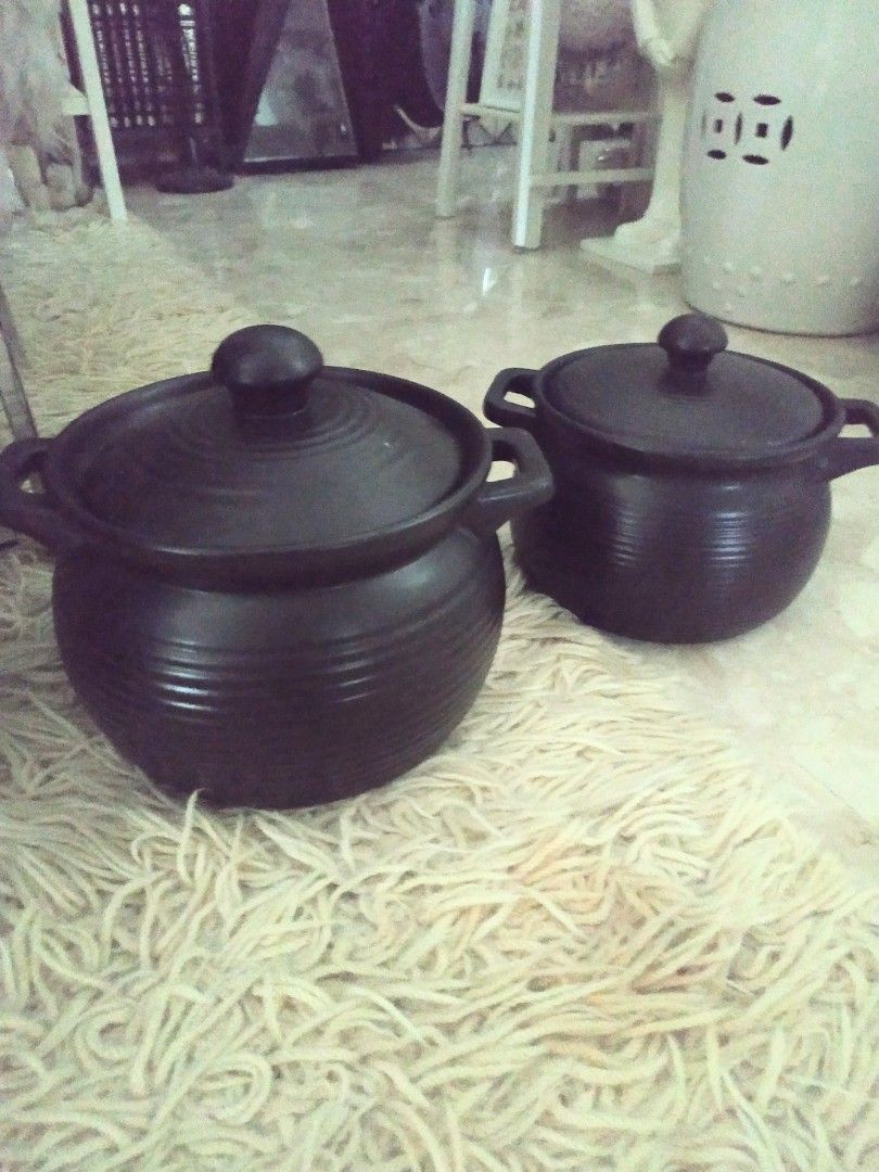 Clay cooking pots, Furniture & Home Living, Kitchenware & Tableware