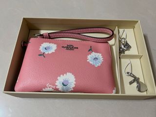 由 woosun (刊登 ID 1232997805，圖片 1) 提交，位於 的 (類別：)，說明：。