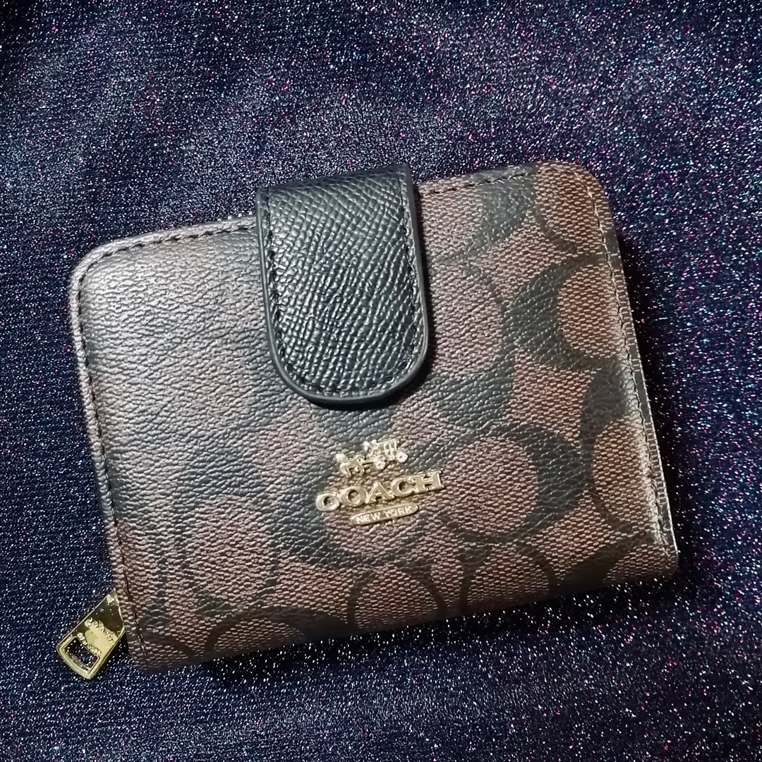 Coach Wallet on Carousell