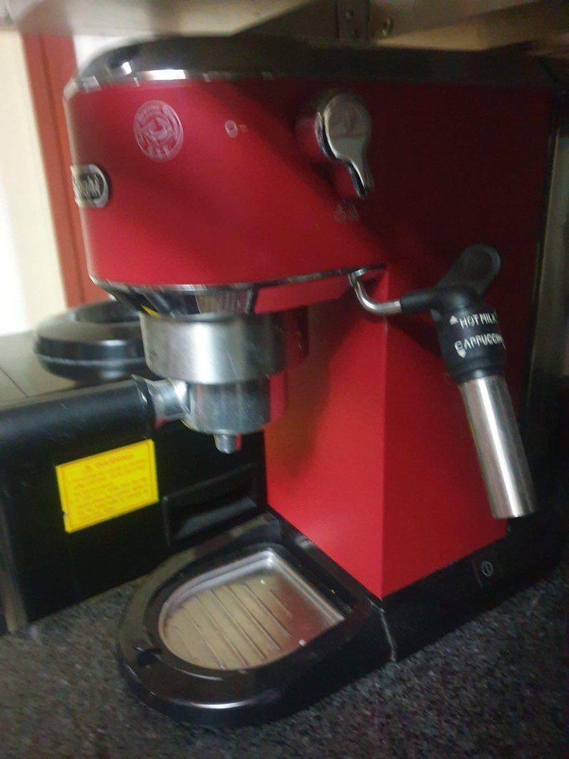 Delonghi espresso machine, TV & Home Appliances, Kitchen Appliances