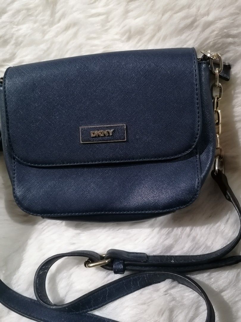 DKNY SLING BAG, Women's Fashion, Bags & Wallets, Crossbody Bags on