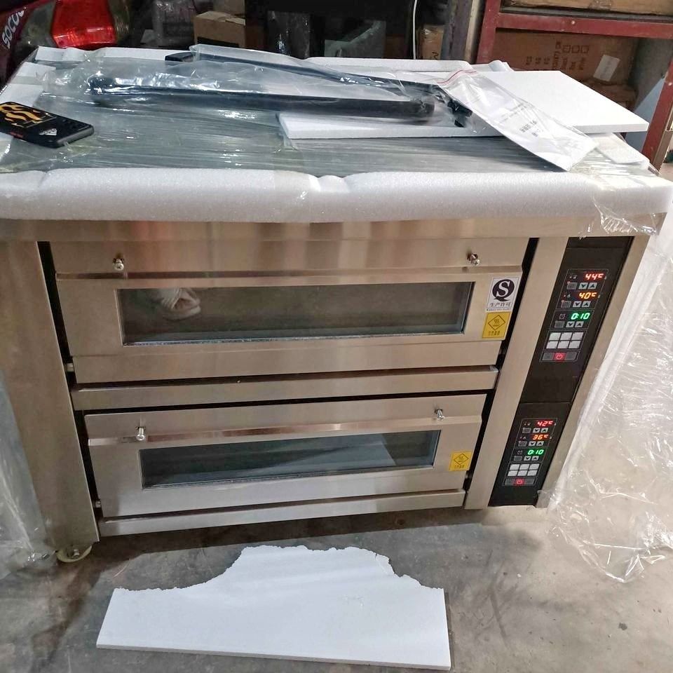 DOUBLE DECK OVEN DIGITAL (Category: Ovens & Toasters) located in Manila. Submitted by cilereondanga47756 (Listing ID 1232839819, Image 2). Description: SPECIFICATION -This is a high-power electrical appliance without a plug -Customers need to connect the air switch by themselves -One layer one plate: -Independent temperature control of upper and lower tubes -Time: 99 minutes -Power: 3200 W -Temperature range: 50℃~400℃ This is a high-power electri