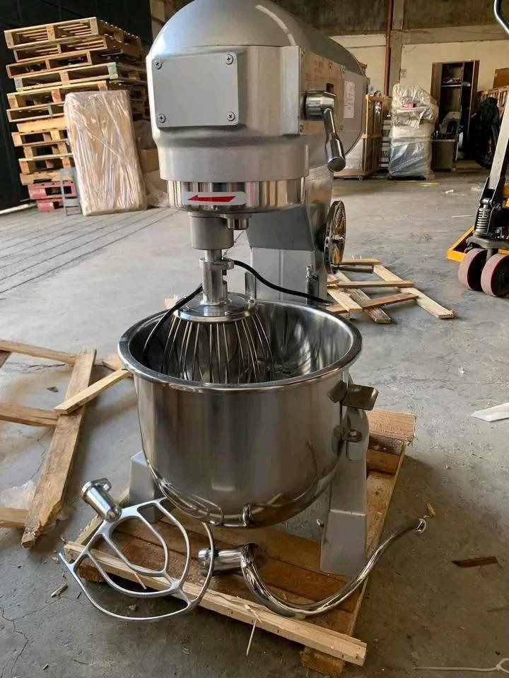 EP85 15L MIXER HEAVY DUTY on Carousell