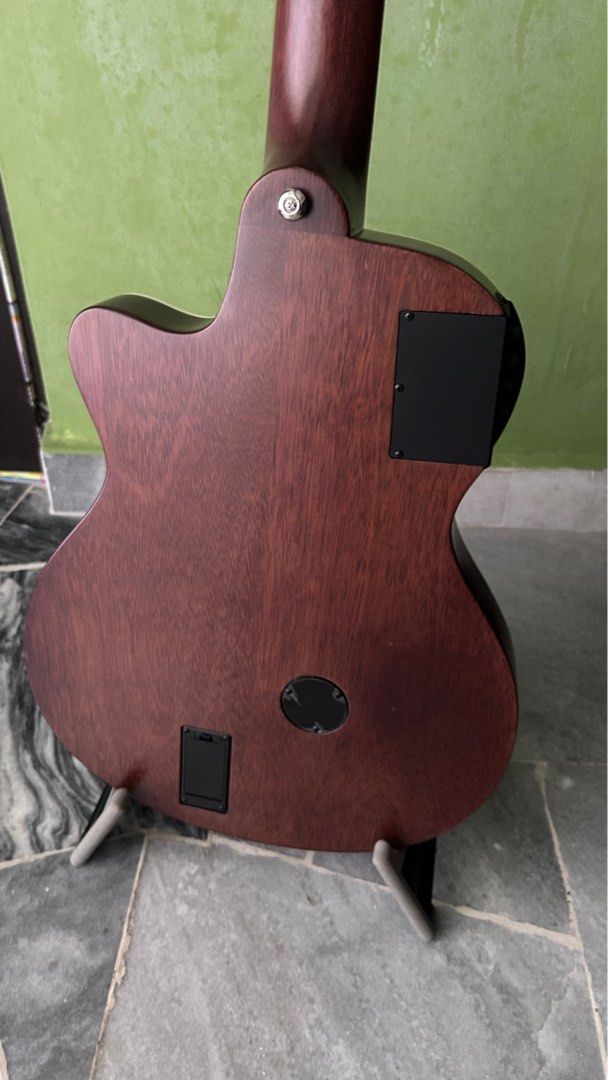 Epiphone CE Coup Nylon Classical Guitar, Hobbies & Toys, Music & Media