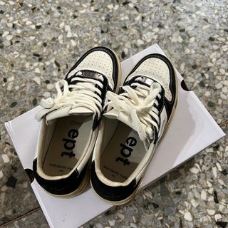 由 hsicee (刊登 ID 1232867837，圖片 1) 提交，位於 的 (類別：)，說明：。