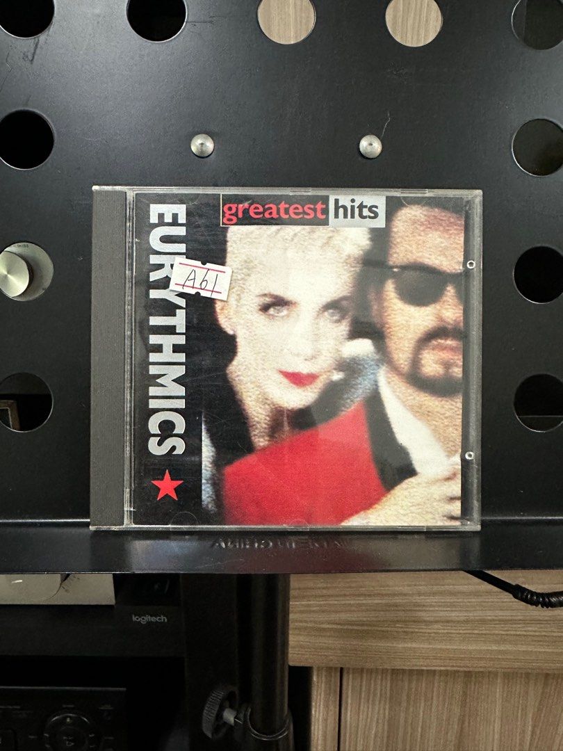 Eurythmics Greatest Hits CD (Original First Pressed, UK, 1991), Hobbies