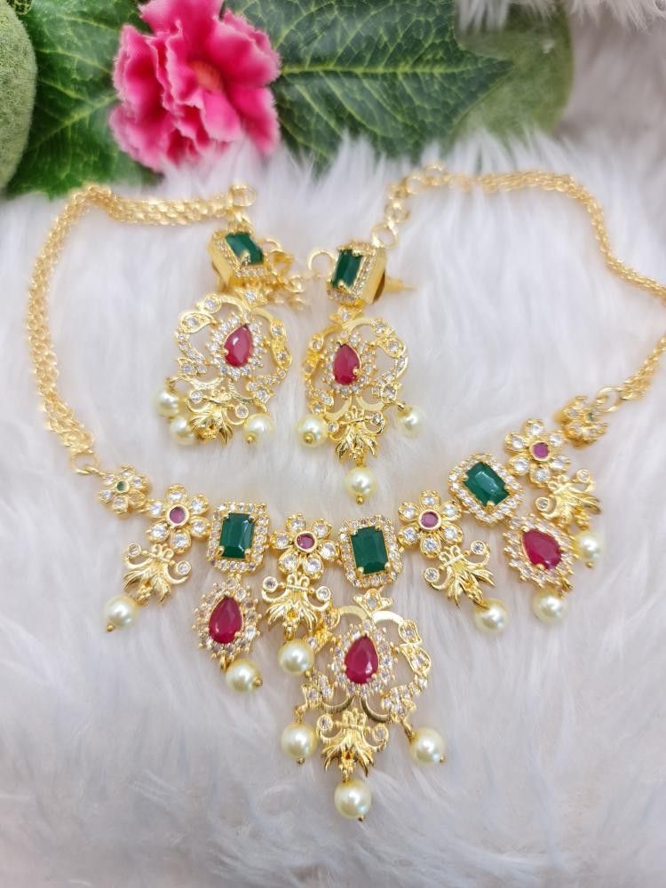 Full online necklace set