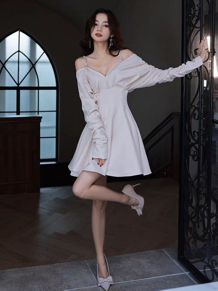 Grad din dress online