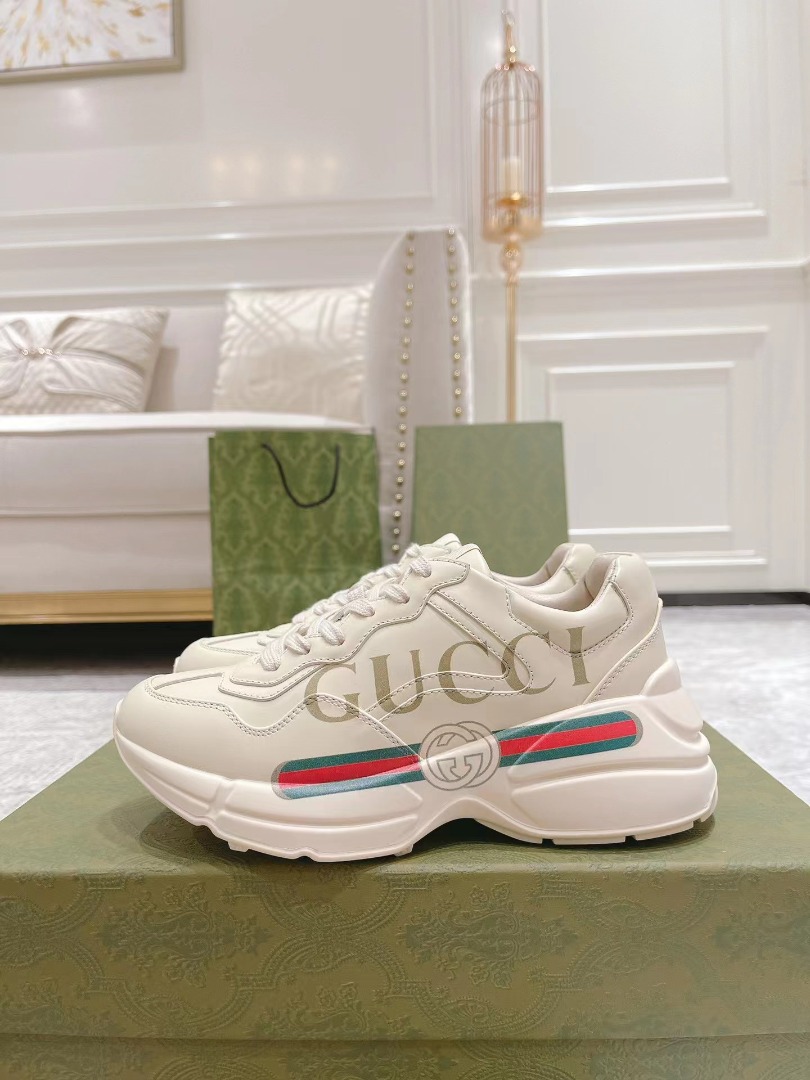 Gucci white vintage logo rhyton sneakers hot sale