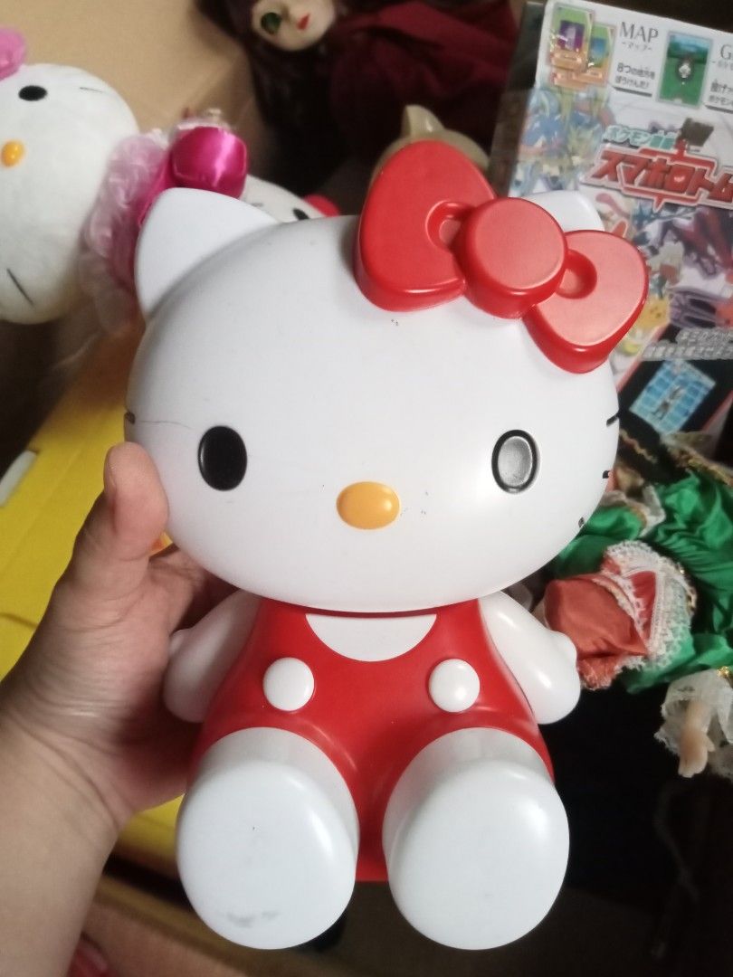 Hello kitty led light no batt cover tested working (Category: Lighting) located in Muntinlupa City. Submitted by periwinklefairy23 (Listing ID 1232927146, Image 1). Description: no batt cover tested working.